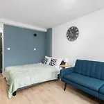 Bright & Comfy Studios Krosnienska Poznan With Balcony By Renters